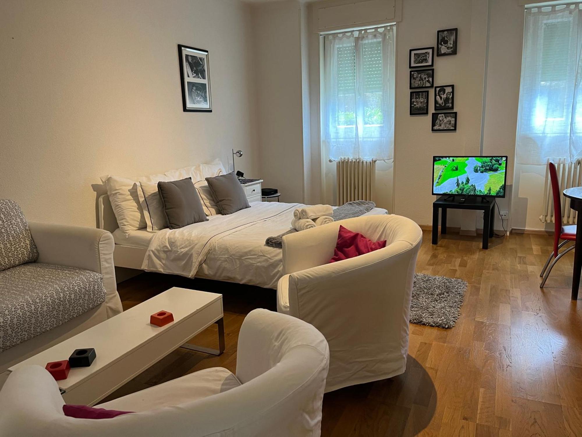 7 Min Walking From Gare Apartment *
